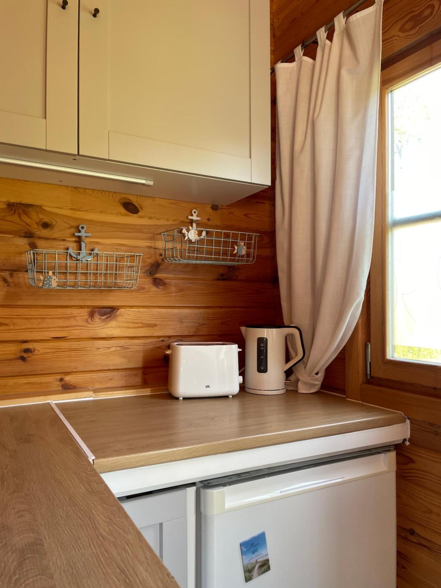 Tinyhouse Meereszauber- Ruhige Lage, Eigener Garten, Grill Wolgast Ngoại thất bức ảnh